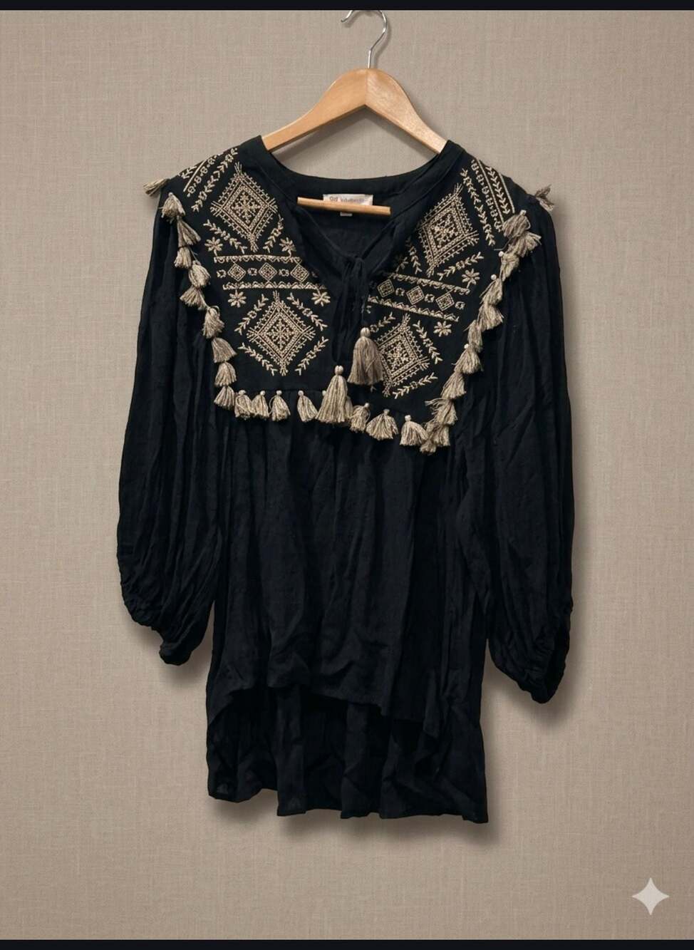 Lisa Robertson Black Embroidered Tassel Boho Top Size M